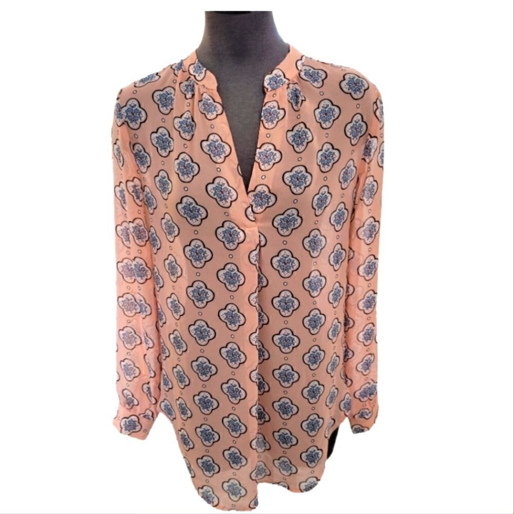 EC LOFT OUTLET SHEER V-NECK PINK LONG SLEEVE BLOUSE WITH FLORAL MEDALLIONS SZ.XS